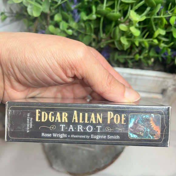 Tarot Cards - Picture 3 of 3